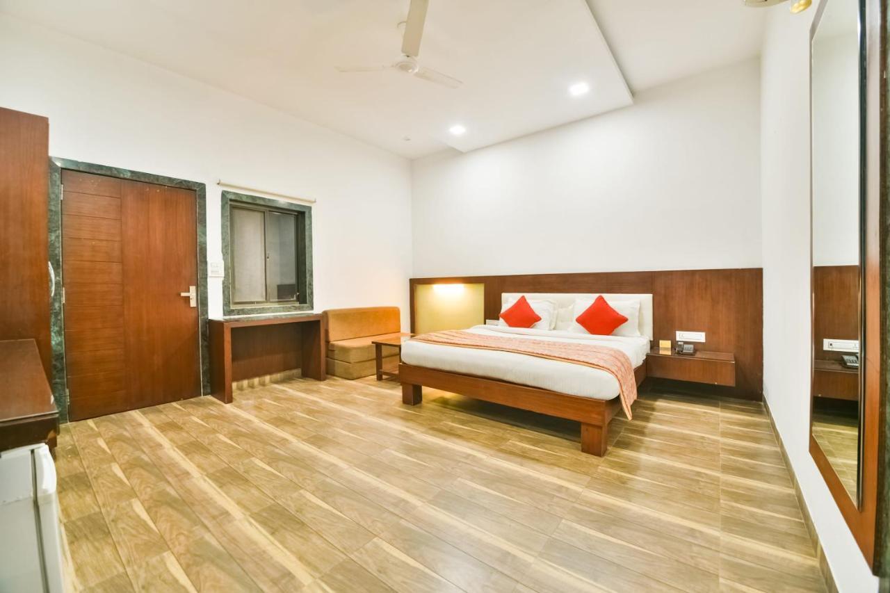 Palette - The Elegance Resort Chittorgarh Esterno foto